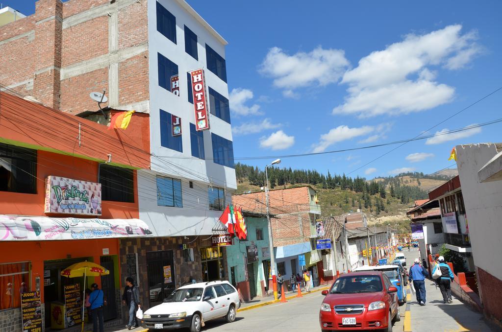 Hotel Residencial El Eden De Adan Y Eva Andahuaylas Kültér fotó
