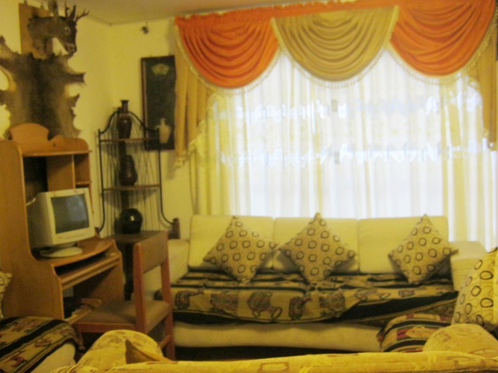 Hotel Residencial El Eden De Adan Y Eva Andahuaylas Kültér fotó