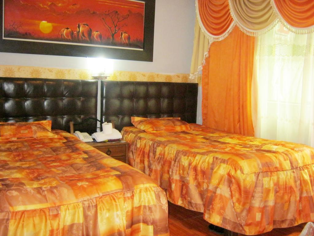 Hotel Residencial El Eden De Adan Y Eva Andahuaylas Szoba fotó